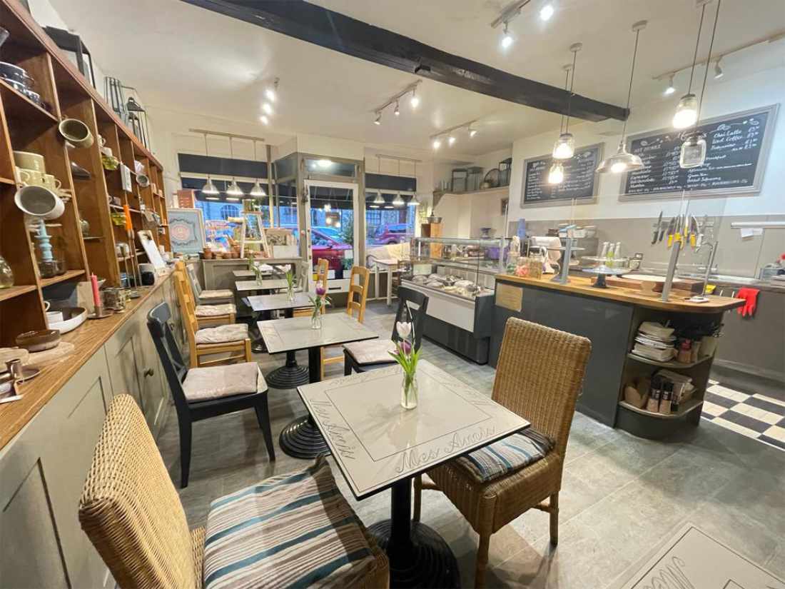 Ware Commercial A Wonderfully Unique Café / Deli For Sale