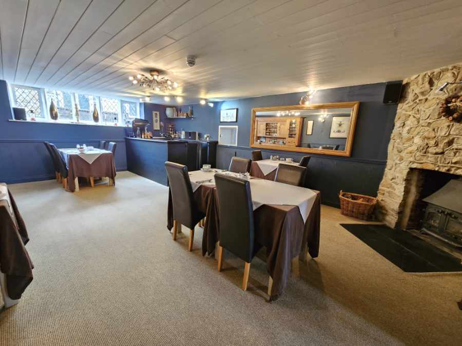 Ware Commercial A Beautiful 4star Victorian, 6 bed Guest House for