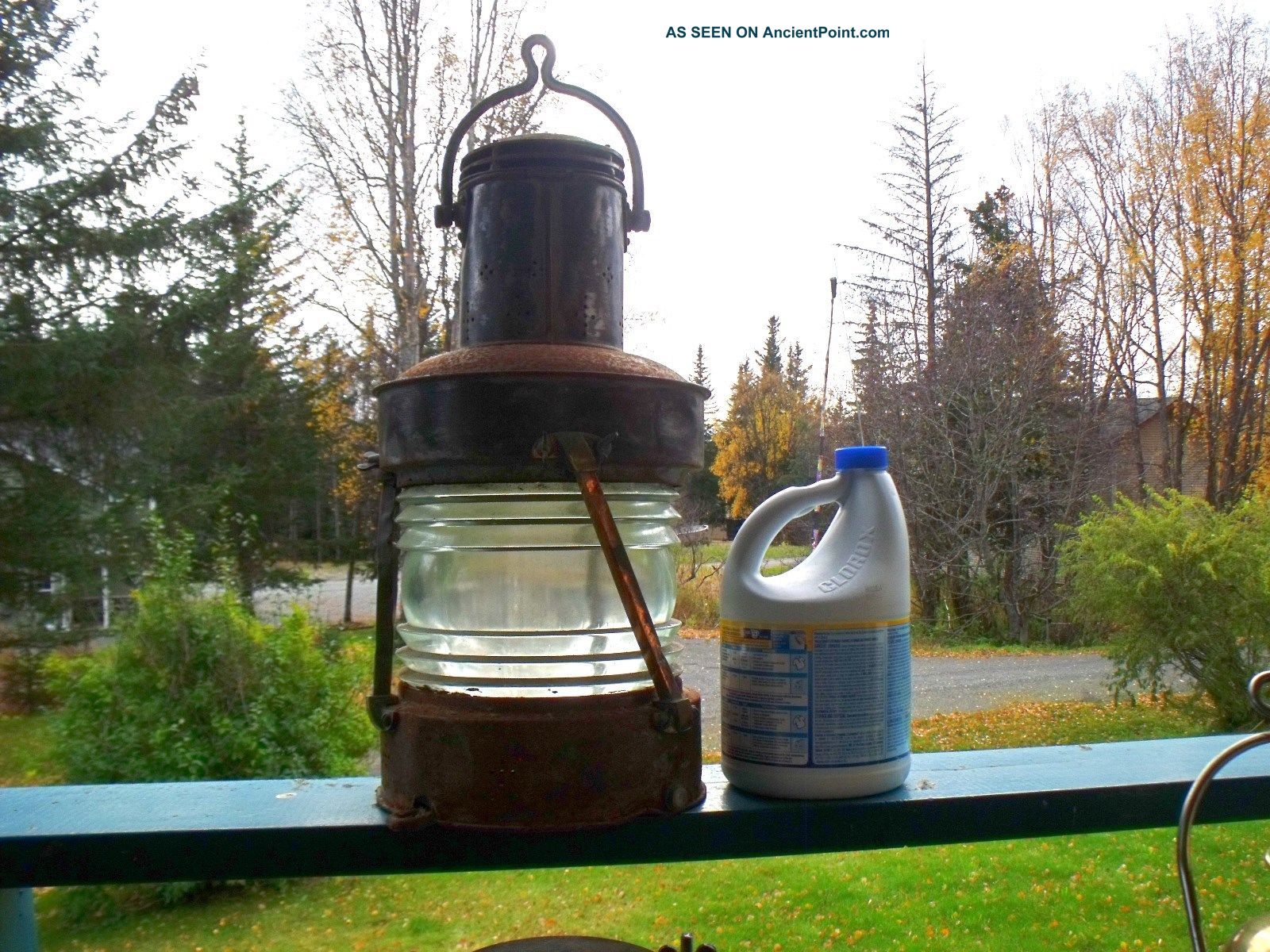 Center Your Room With an Anchor Lamp Warisan Lighting