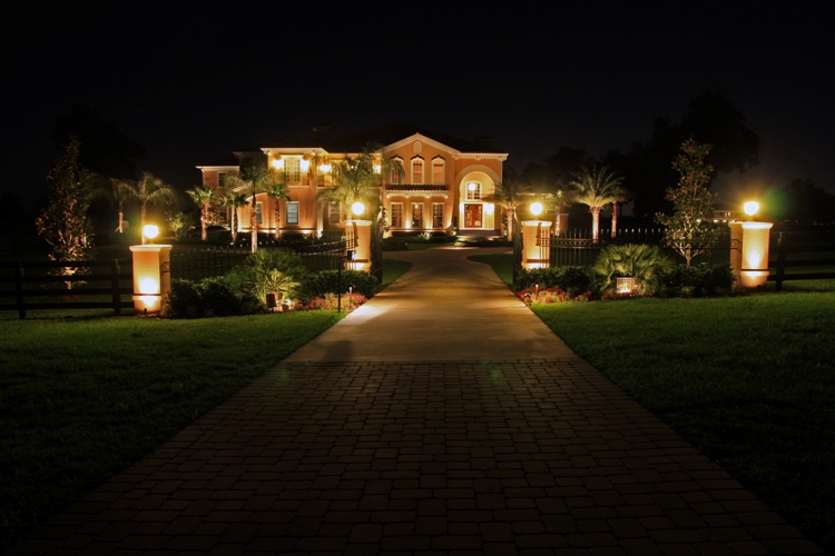 Best outdoor lighting 10 tips for buyers Warisan Lighting