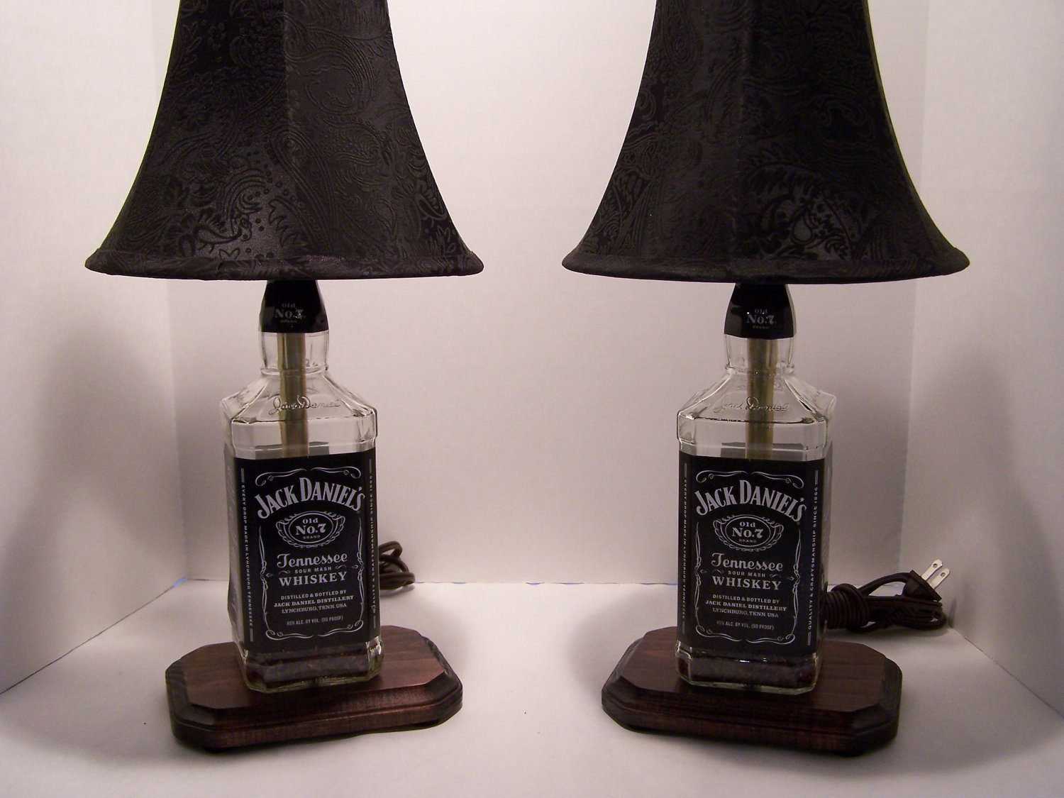 10 things to Know Before Making Jack daniels bottle lamp Warisan Lighting