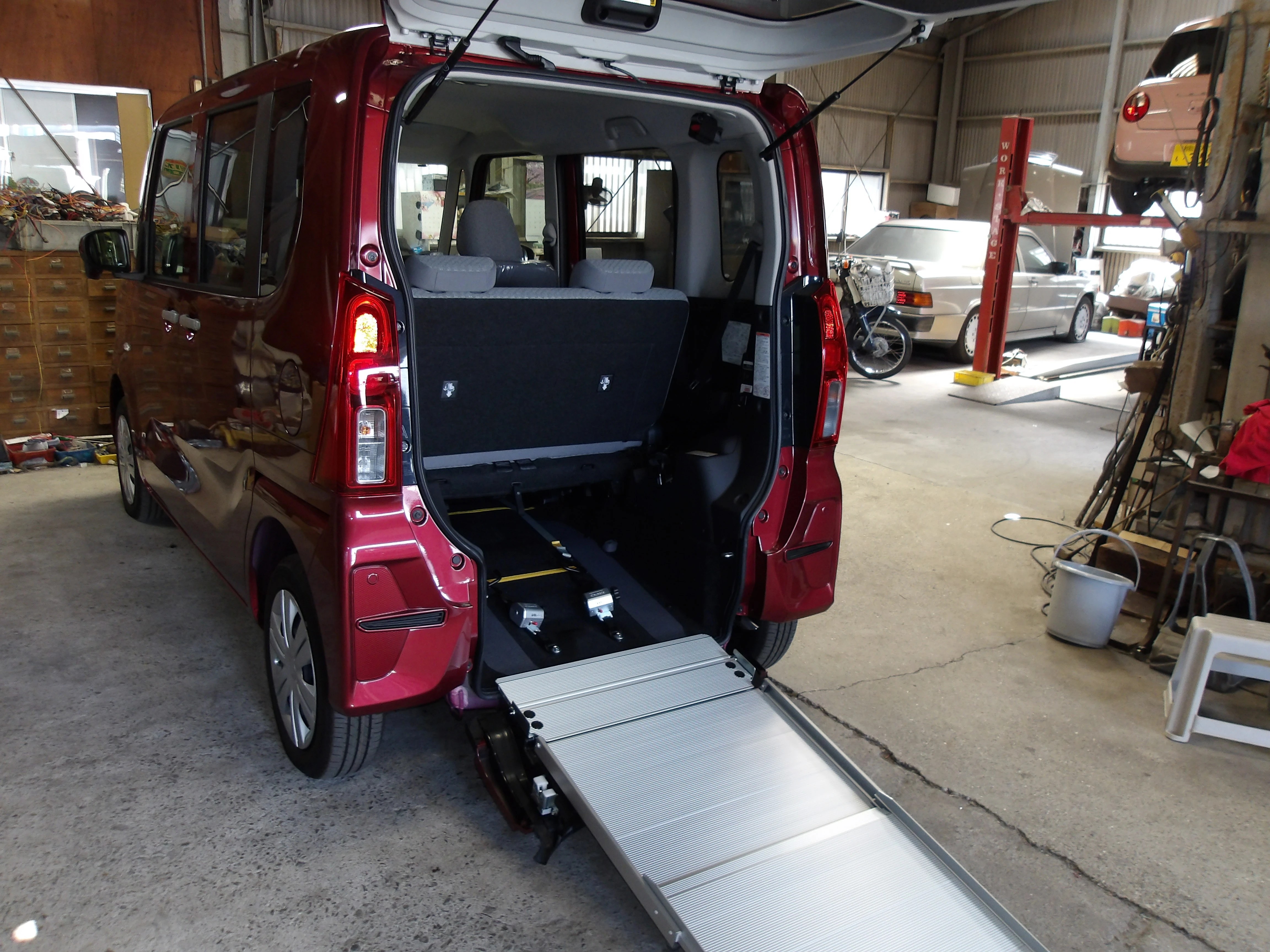 あなたの移動を支える、軽タイプの福祉車両レンタル！