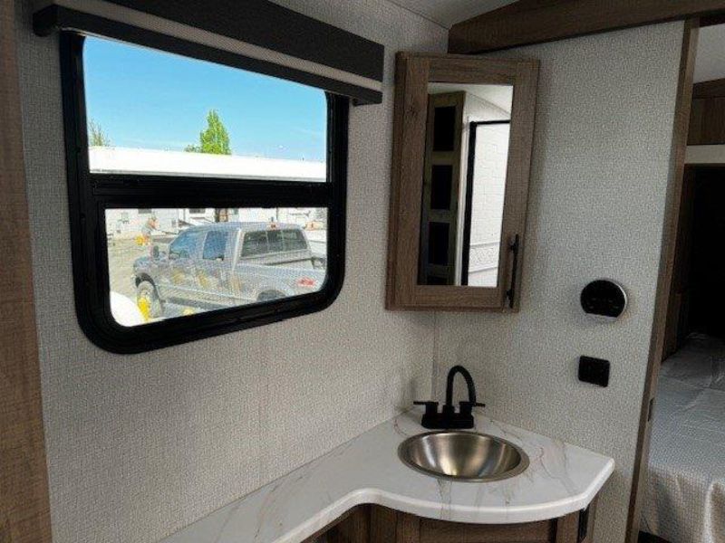 New 2024 Grand Design Imagine 2500rl For Sale In Fife Wa 98424 At Fife