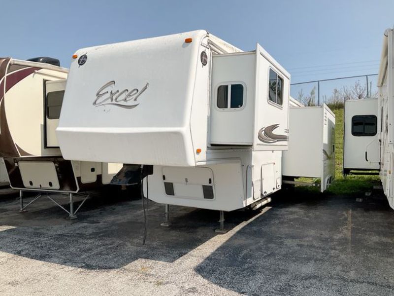 Used 2004 Excel Excel 33rse For Sale In Discount Rv Omaha Ne 68117 At