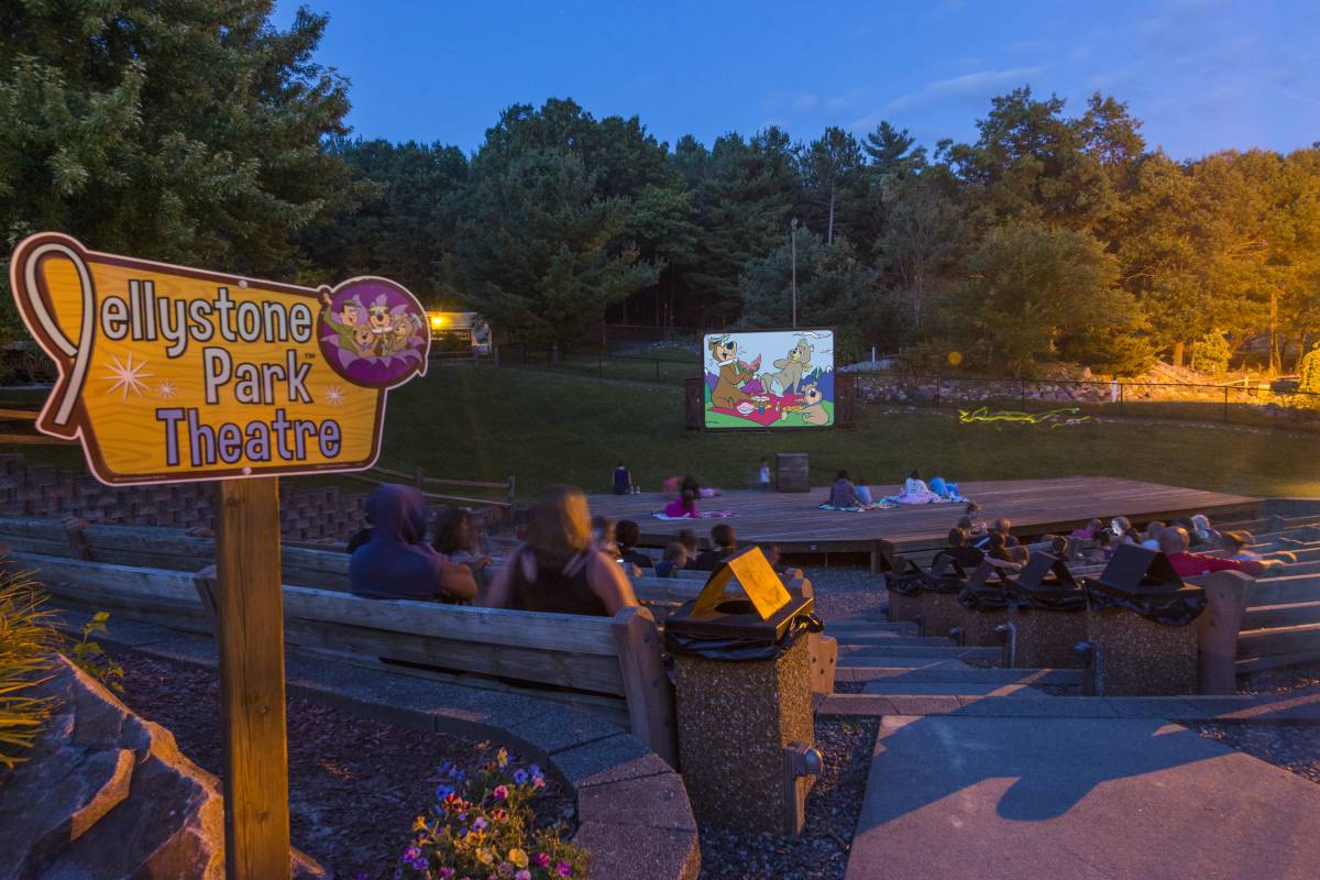 Warrens Lodging Luxury Villa & Cabin Rentals in Warrens, WI