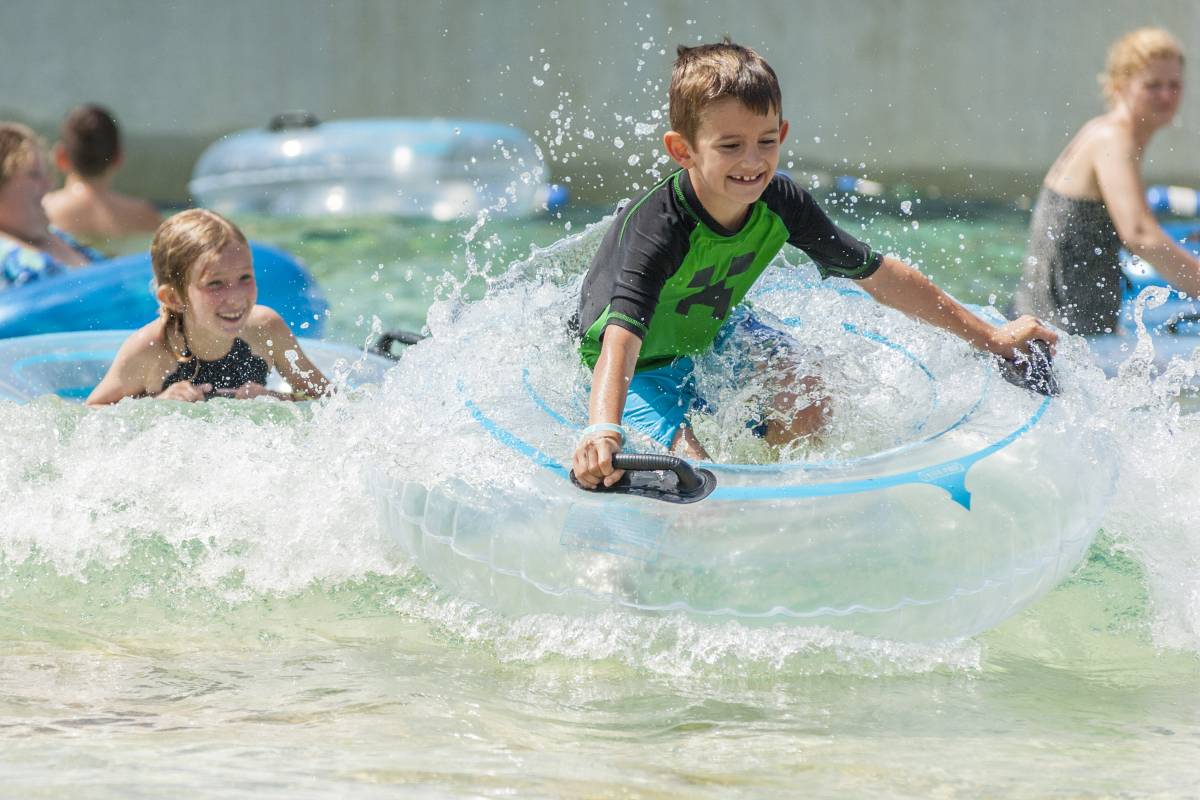 Warrens Lodging Luxury Villa & Cabin Rentals in Warrens, WI