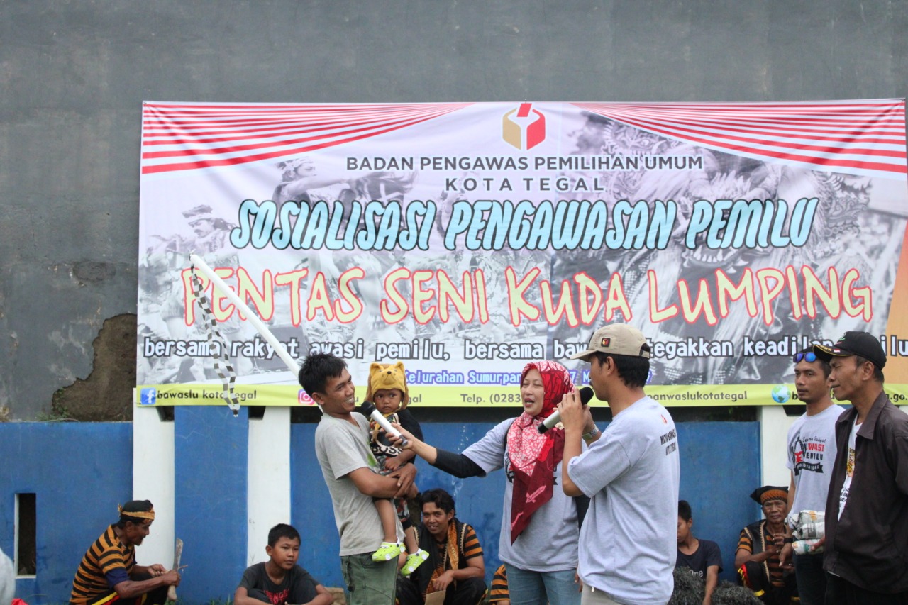 Sosialisasi Pengawasan Pemilu, Bawaslu Sasar Masyarakat Sumurpanggang –  http://wartabahari.com