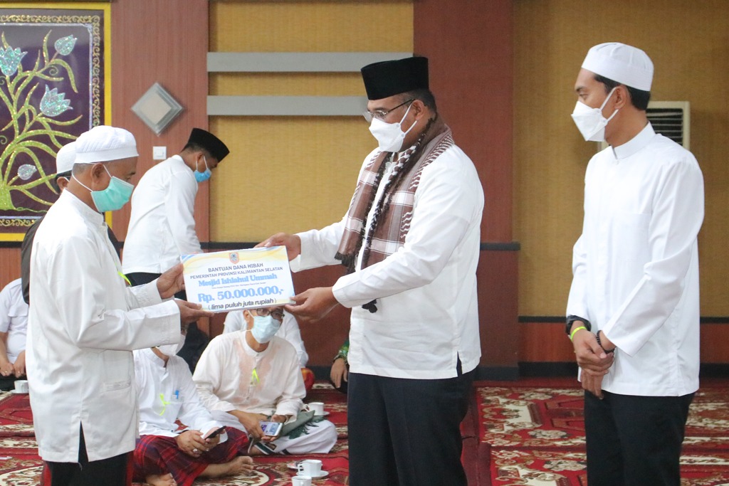 Safari Ramadhan Pj Gubernur di Martapura, Apresiasi Pemkab Tangani Covid 19  - Wartabanjar