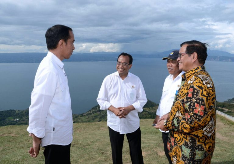 Presiden Jokowi, Danau Toba Sangat Cantik. Ini Yang Harus
