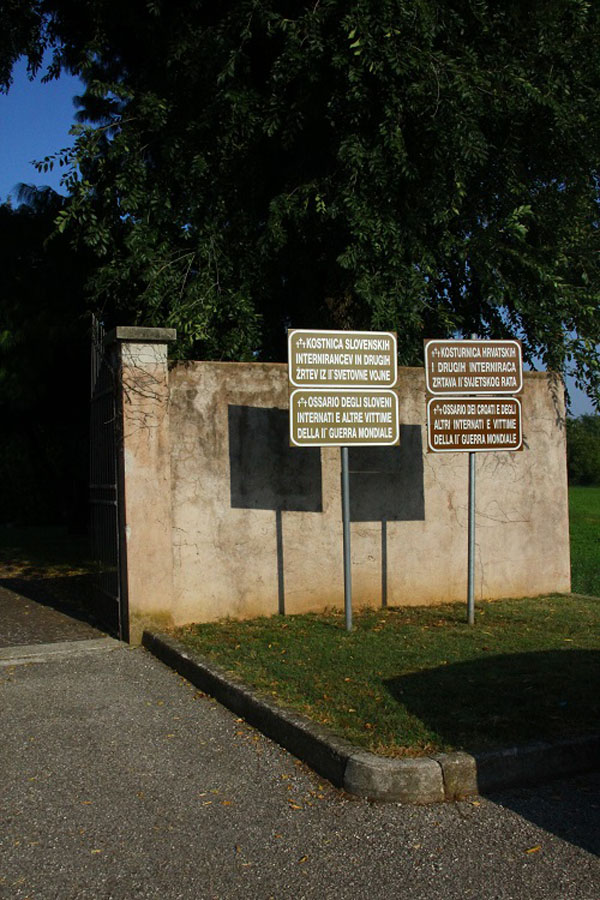 Gonars Concentration Camp War Traveller