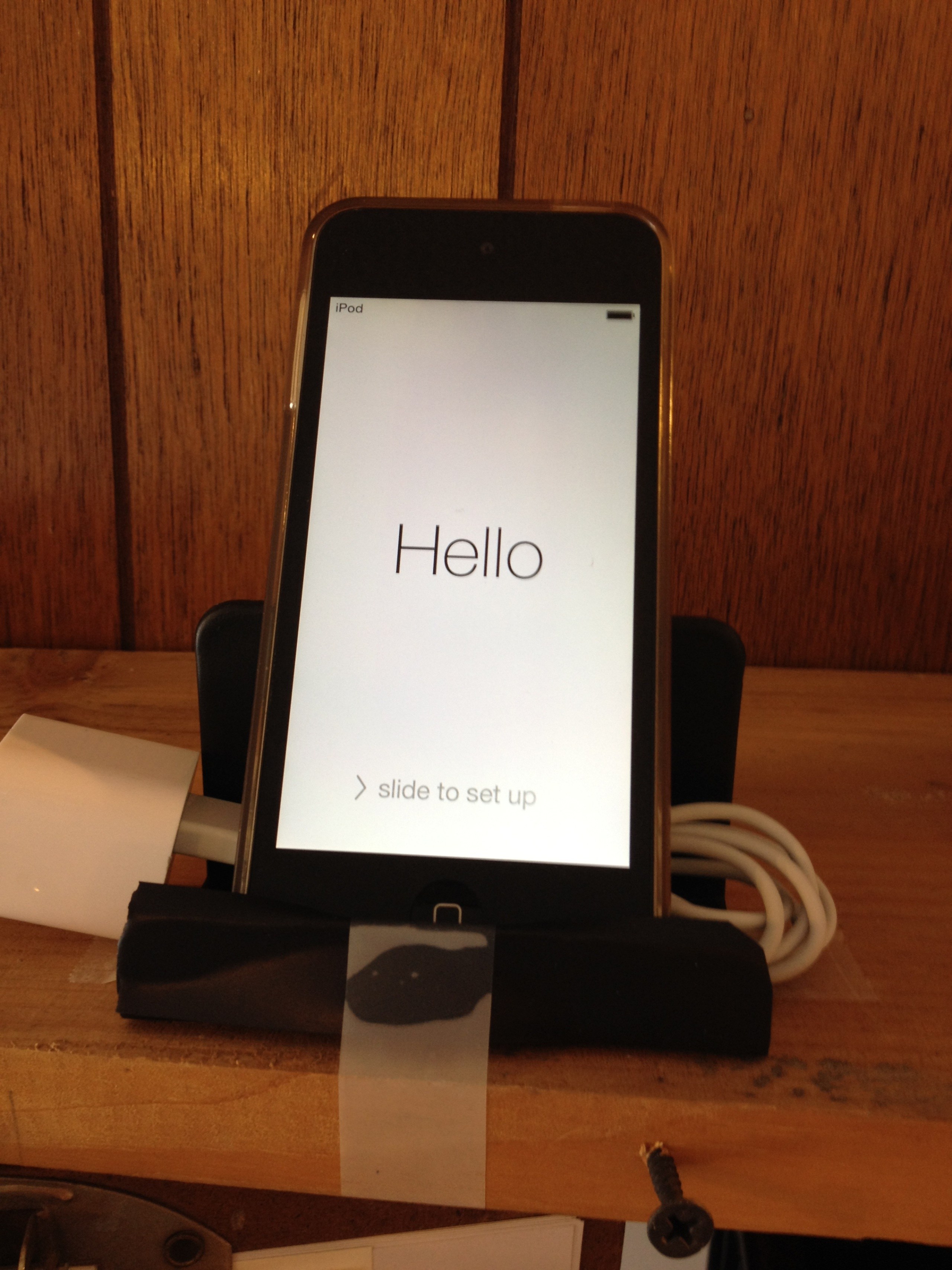 iPod Touch 5th Generation 16gb (no camera)