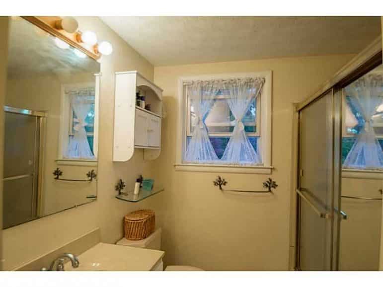Featured Home Beginner's House on Keeley Avenue