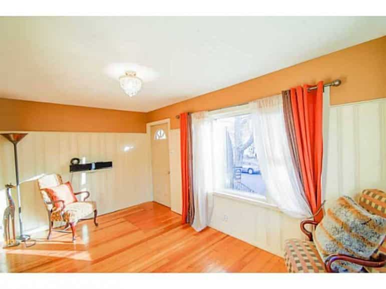 Featured Home Updated TwoBed Bungalow in Gaspee