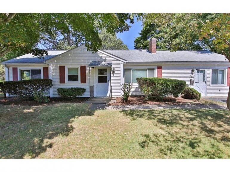 Featured Home A View of the Neighborhood on Wethersfield Drive