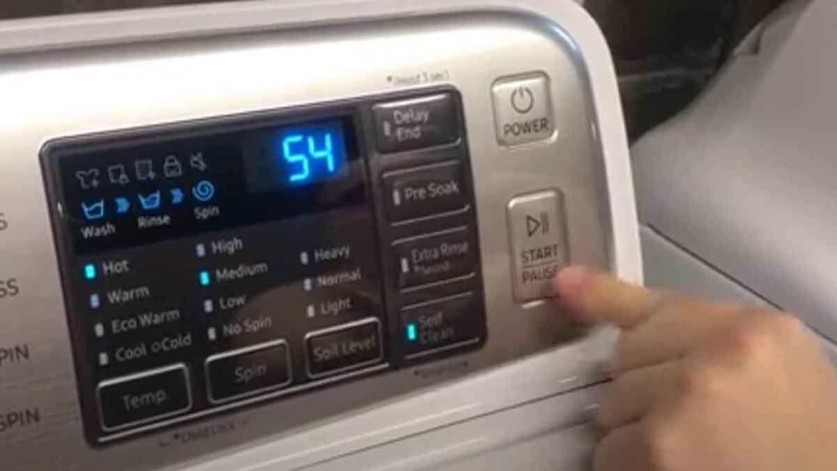 Self Clean function in Samsung washing machine. How and when to use