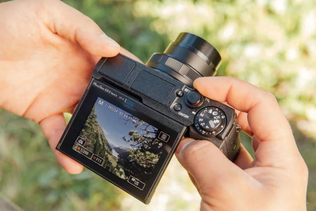 10 Essentials to Pack for a Trip to Alaska » Wassup Mate