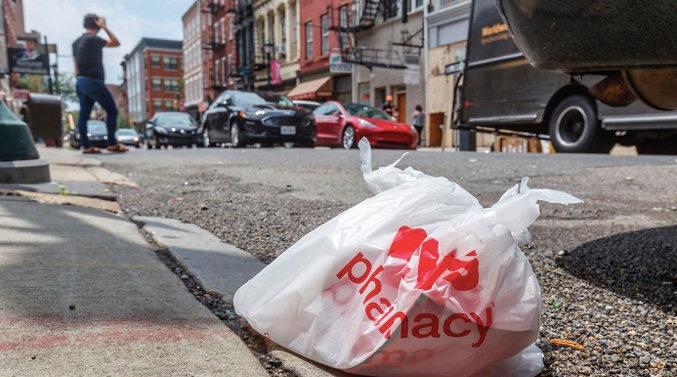Philadelphia, PA is Eyeing a Ban on Plastic Bags. Here’s How That’s