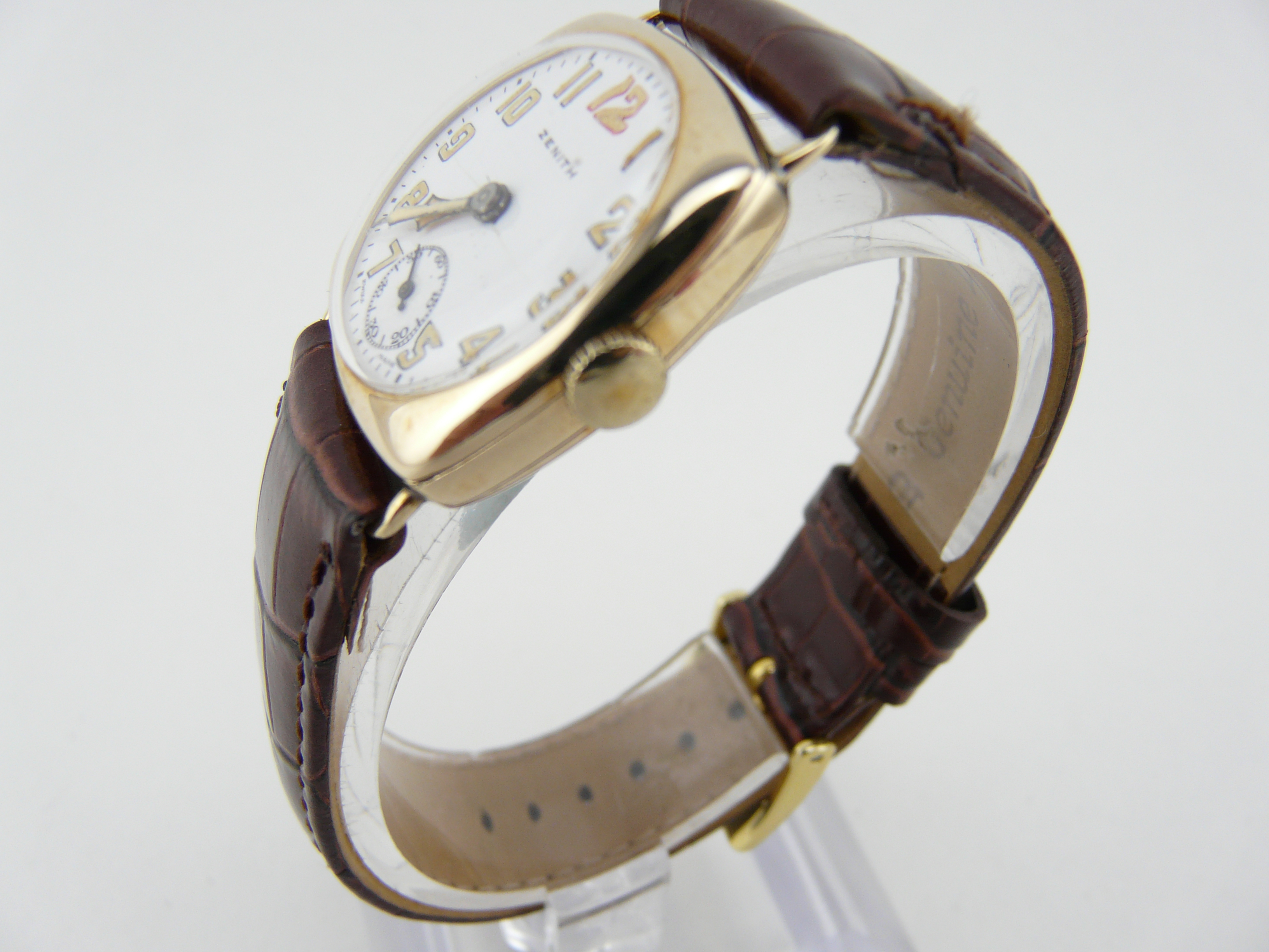 Zenith Vintage 1927 9k Gold Classic Cushion Case Mint Condition