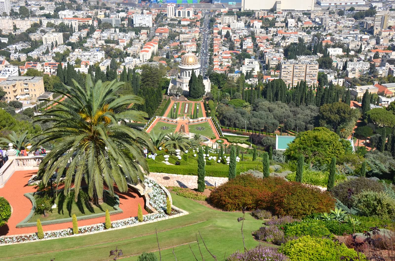 Bahai Gardens Overlook (Haifa) Water and Wine Tours