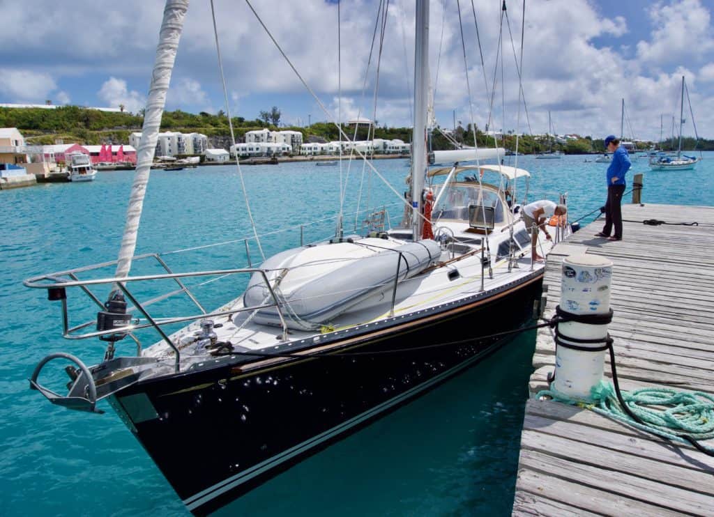 The top offshore sailing schools