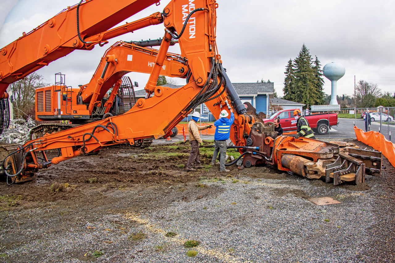 PHOTOS Gardens Building at Wesley Des Moines gets demolished The