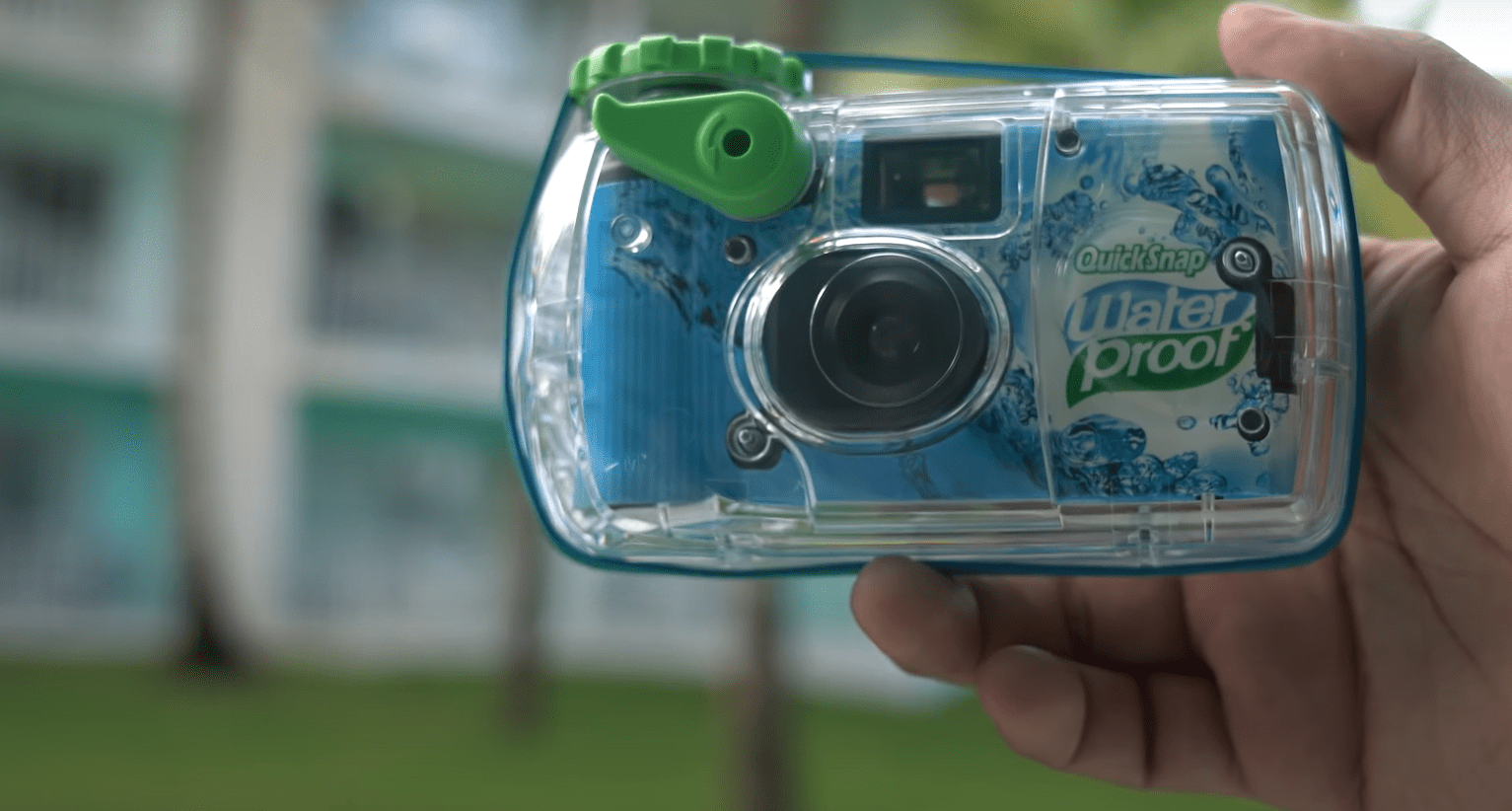 Top 5 Best Waterproof Disposable Cameras [June 2024 Review