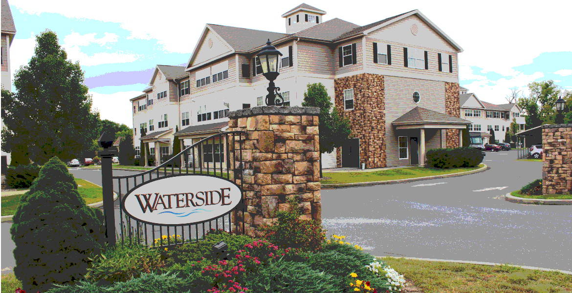 Waterside Entrance Waterside Apartments Independent Active 50