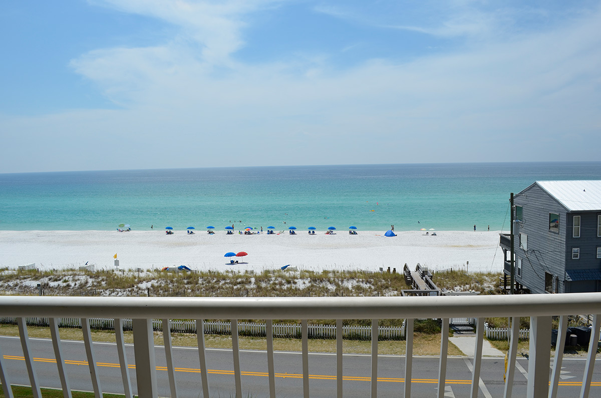 Watkin’s Luxury Beach Front Pet Friendly Condo Rentals