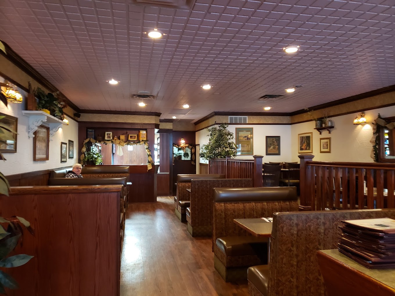 Pepper Tree Restaurant (Licenced) Watrous Manitou