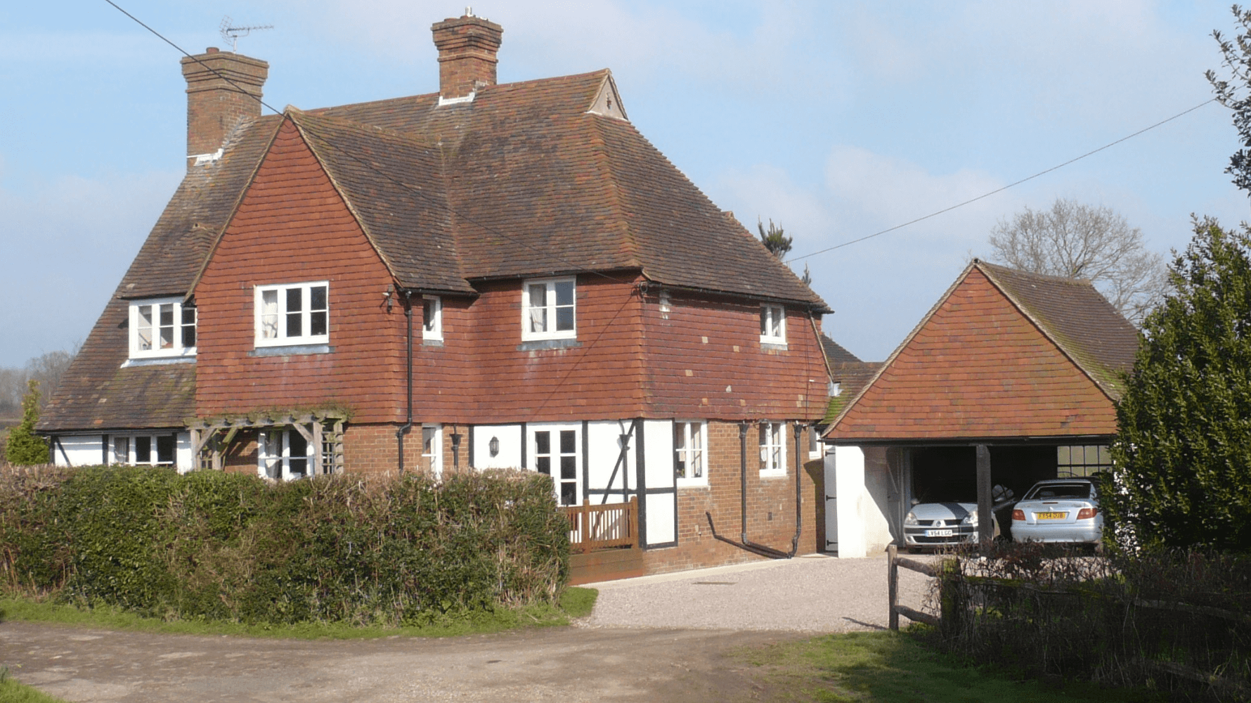 Westfield, East Sussex. About 83 Acres (33.6 Ha). Spacious Character
