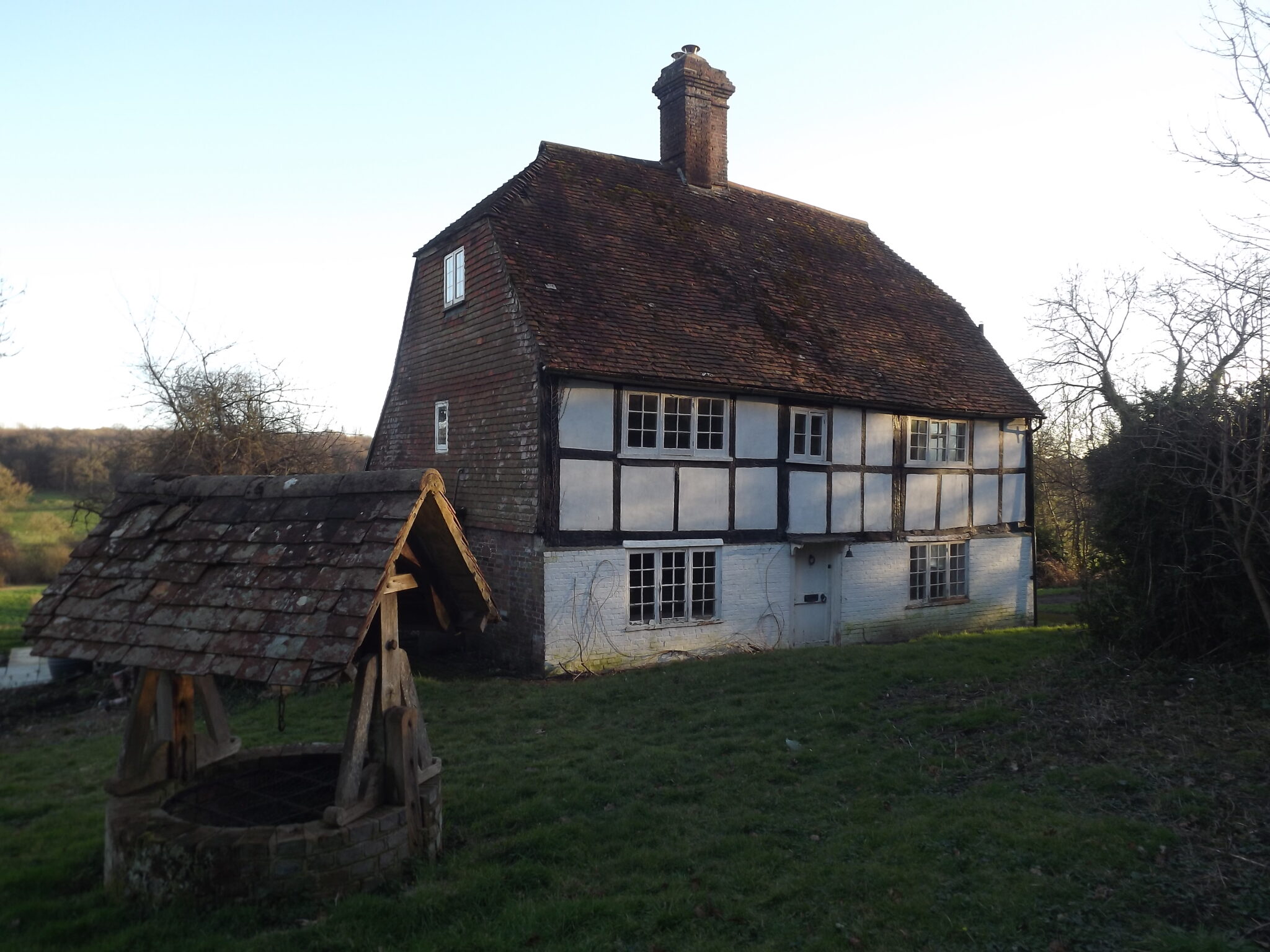 Etchingham, East Sussex. About 11.41 Acres (4.62 Ha). Grade II Listed