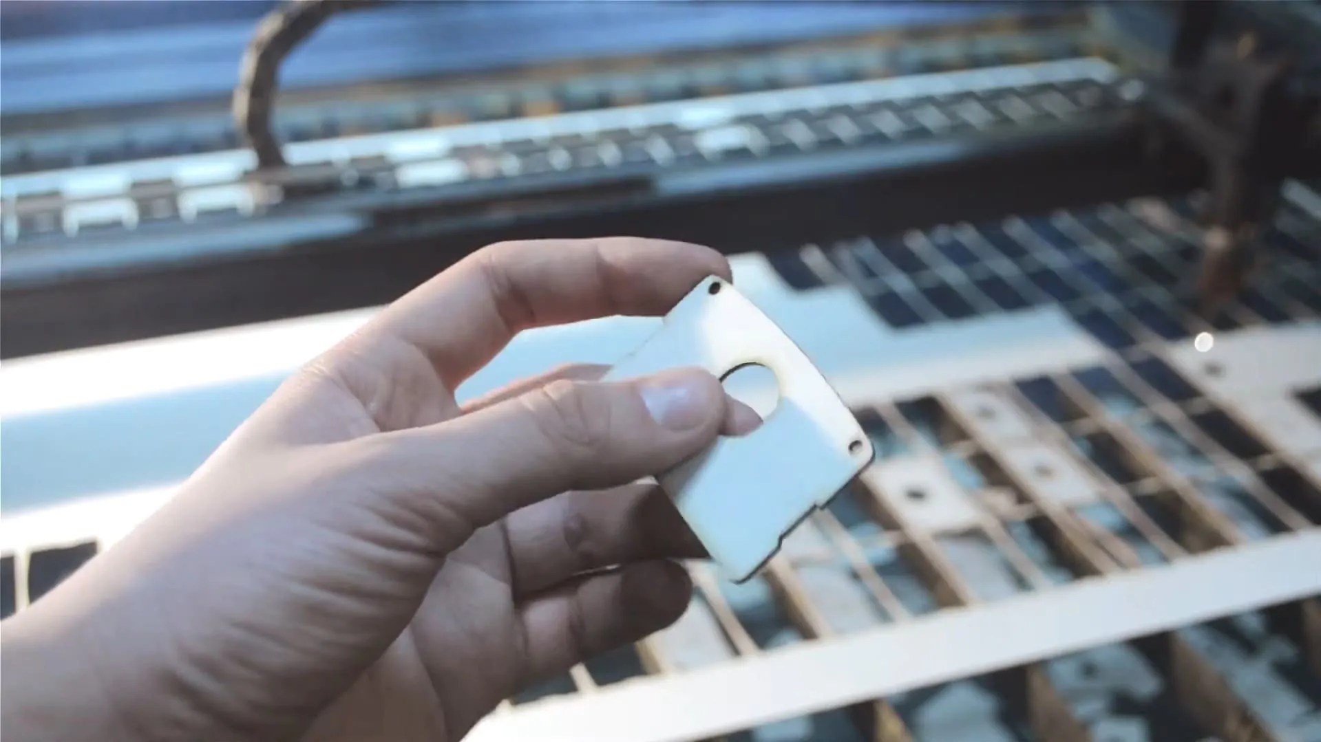 Paper Laser Cutting Machine Wattsan