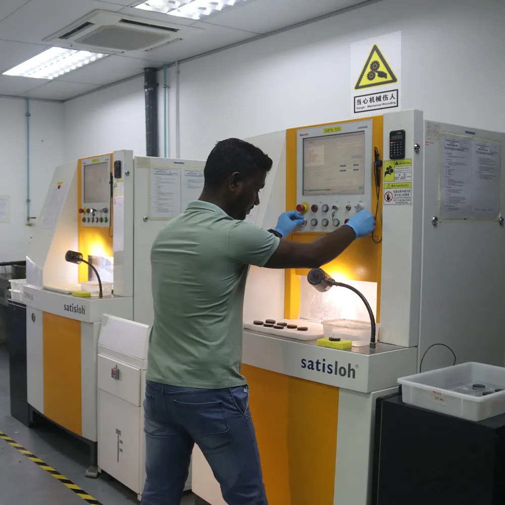 Custom Optics Singapore Custom Optics Manufacturer