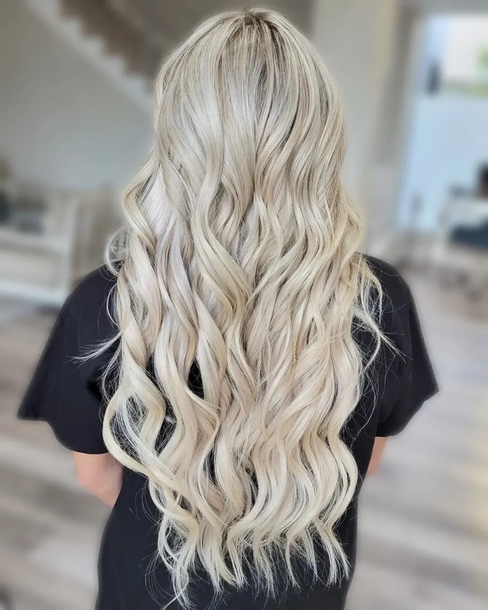 Gallery Waves Salon in The Woodlands