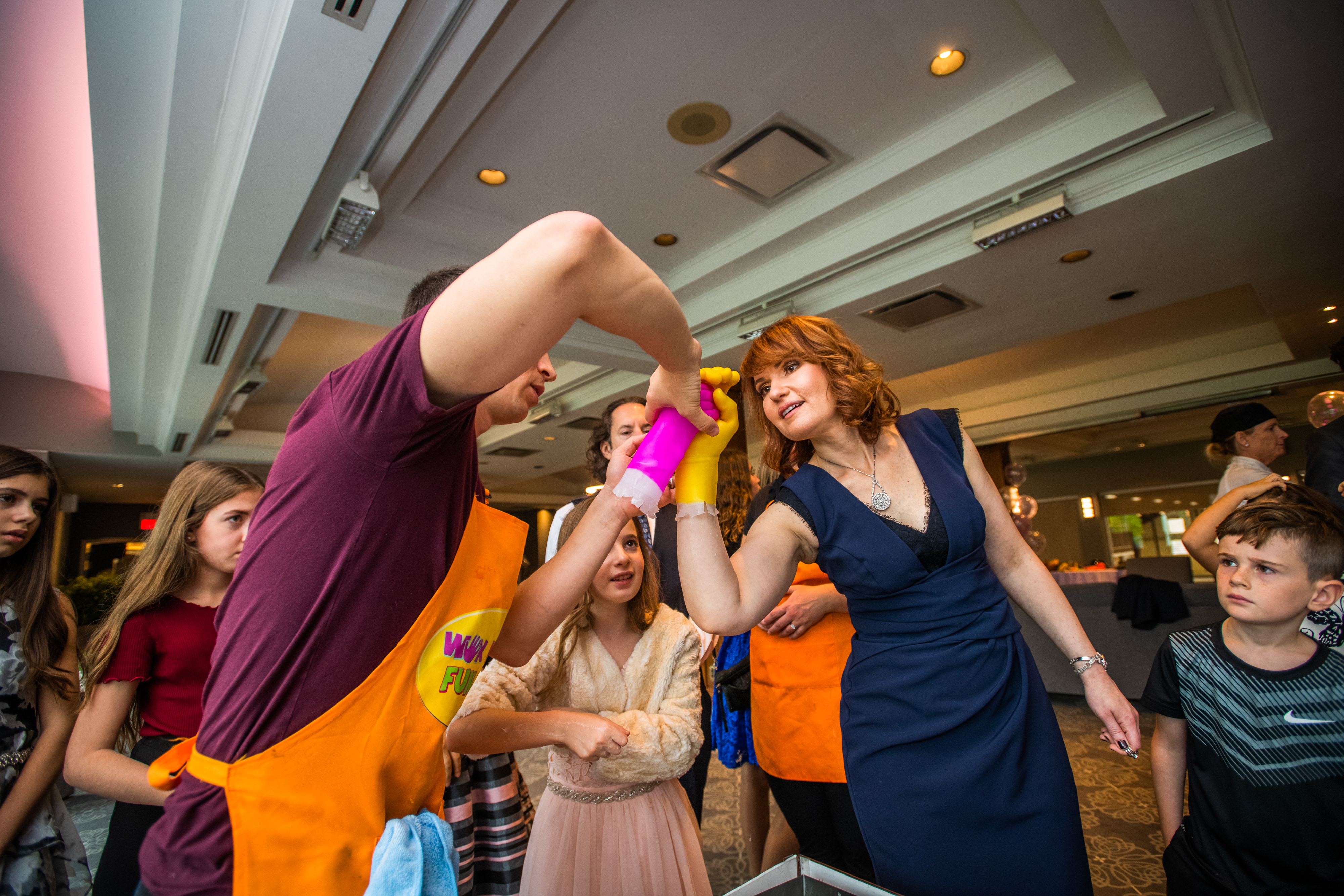 Gallery Wax Hands Fun Zone