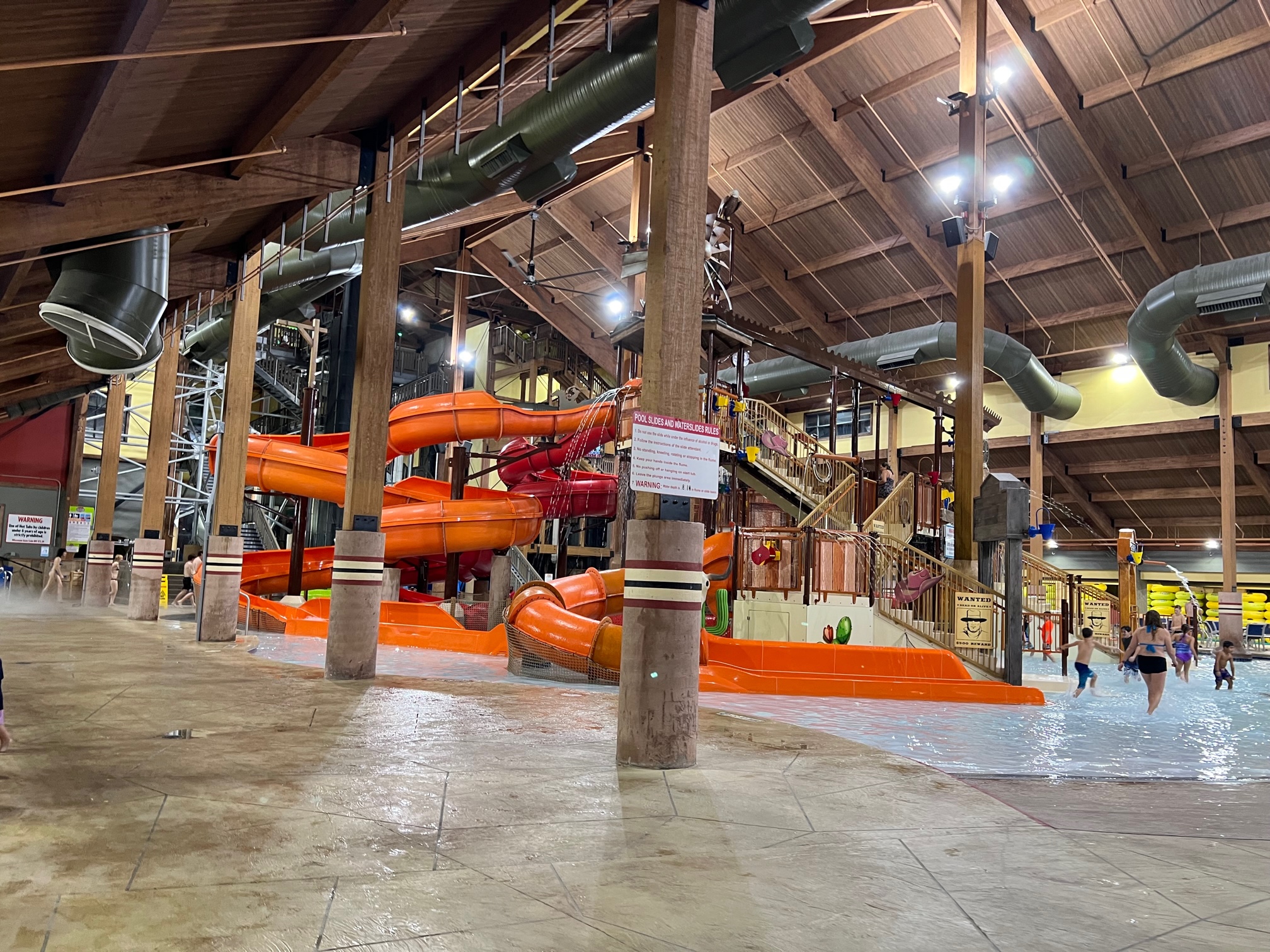 Ultimate Guide to Wisconsin Dells Waterparks Wilderness Resort Wayfaring Mandy