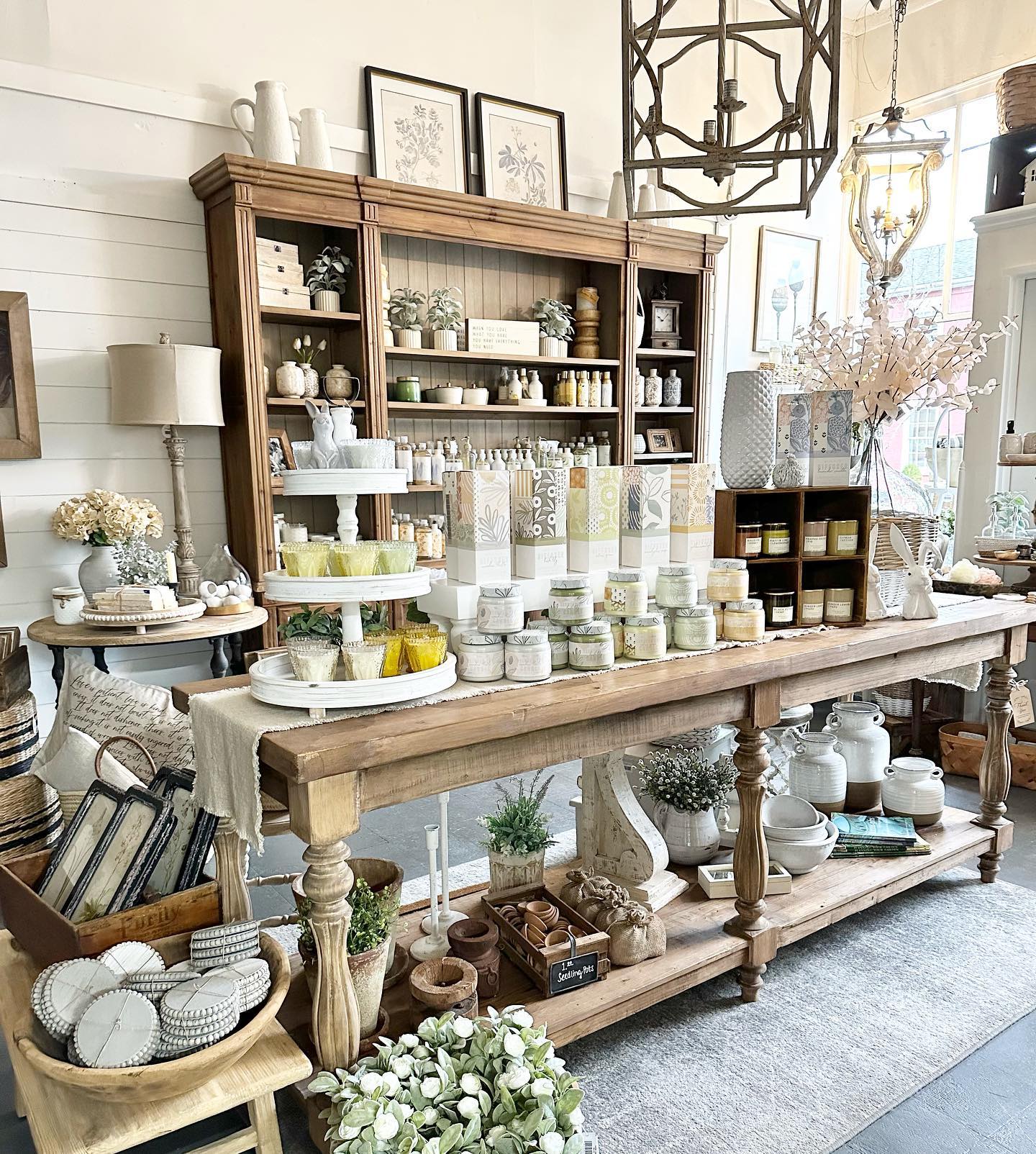 Farmhouse Style Specialty Shops and Galleries Waynesville Ohio