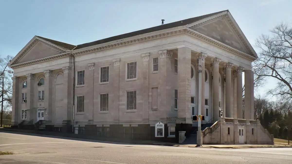 25 Most Dangerous Cities In America You Avoid In 2023?