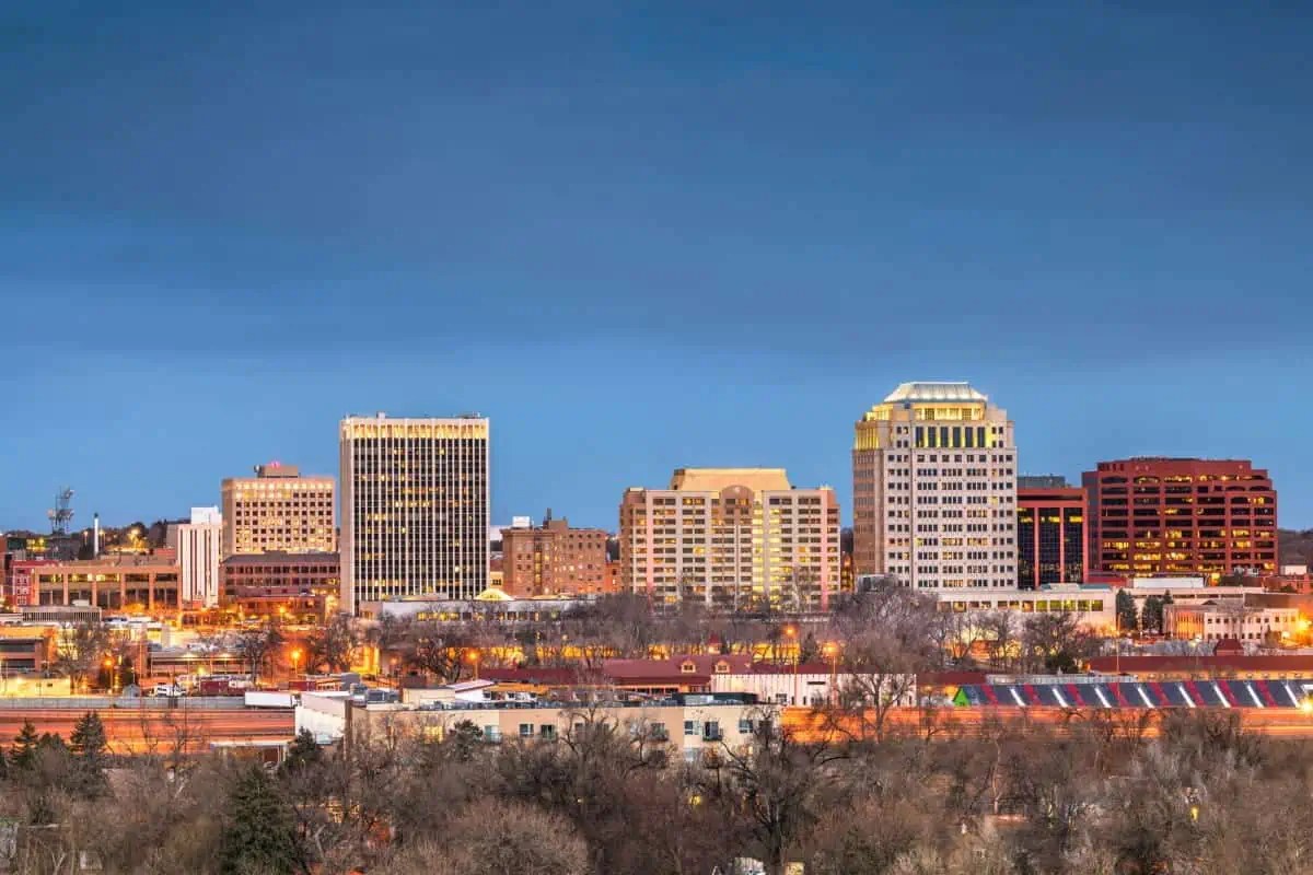 12 Pros And Cons Of Living In Colorado Springs In 2024 WaytoStay