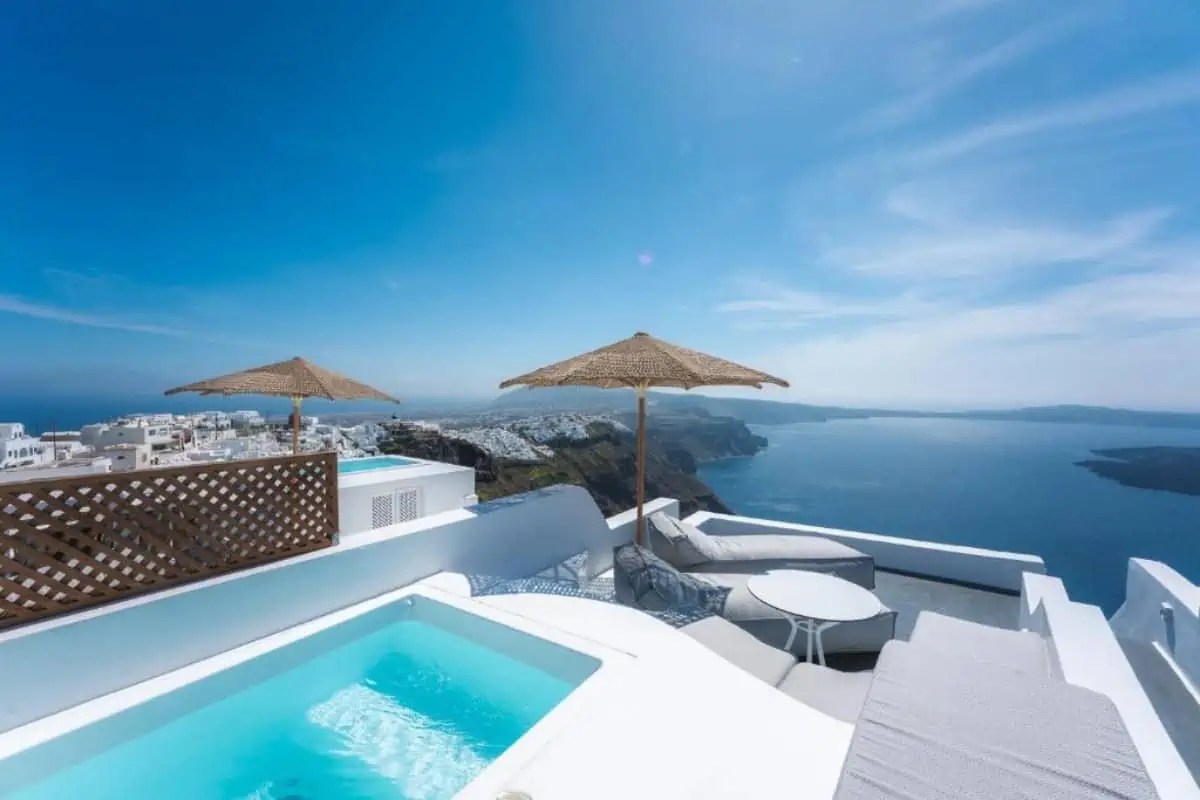 15 Best Santorini Cave Hotels With Private Pools (Stay In Style) WaytoStay
