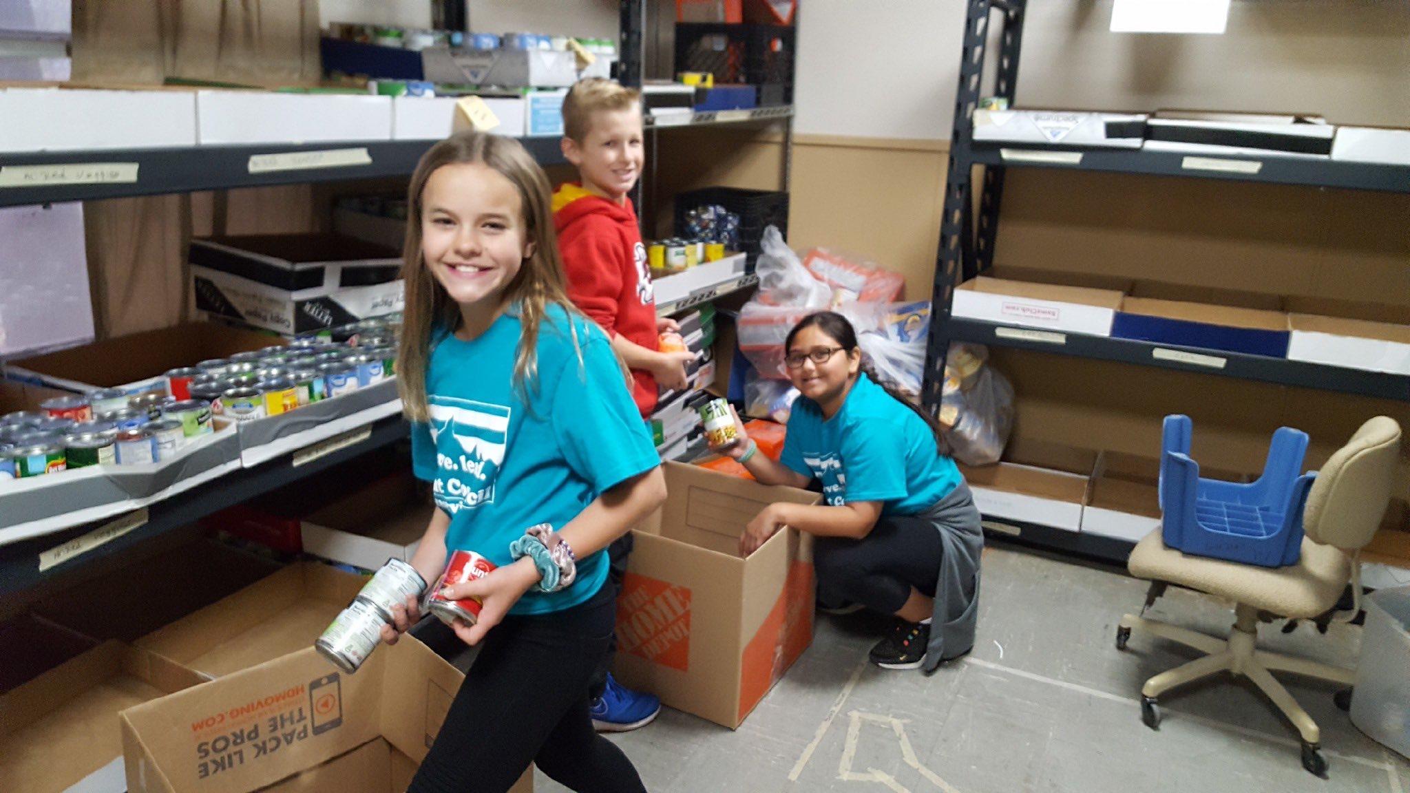 PHOTO ALBUM Frenship Gives Back Willow Bend Elementary School