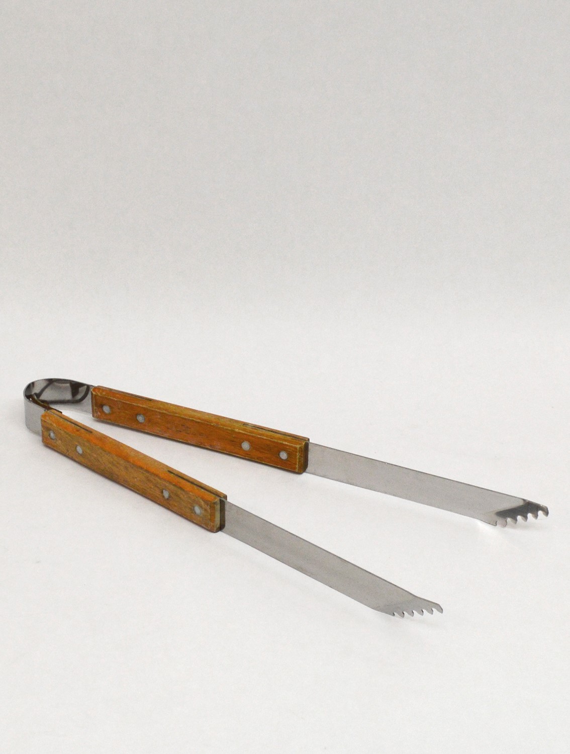 Barbeque Tongs West Coast Event Productions, Inc.