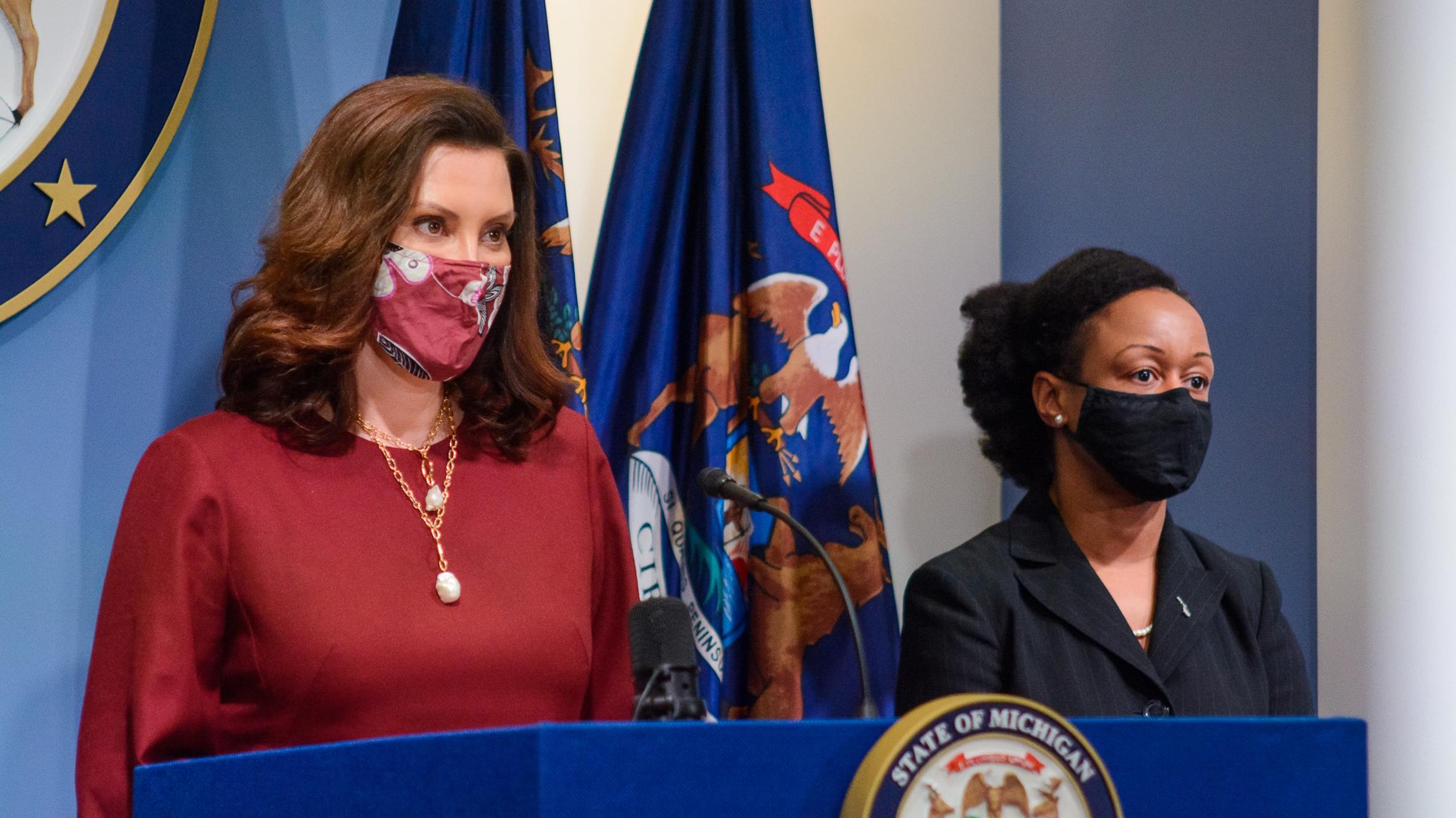 Michigan Extends Mask Order, Capacity Limits Amid Surge WDET