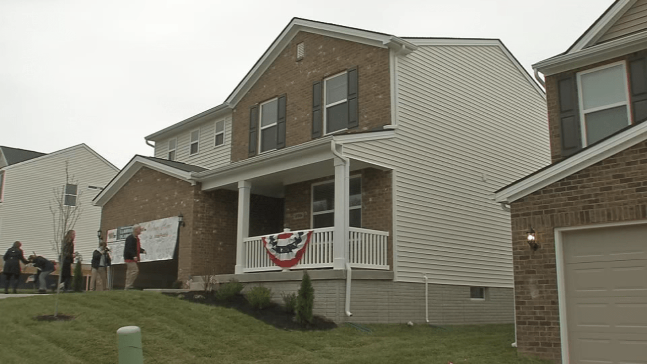 Wounded veteran given keys to a mortgagefree home in Louisville WDRB