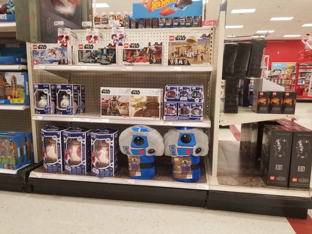 PHOTOS, VIDEO Every Piece of Star Wars Galaxy’s Edge Trading Post