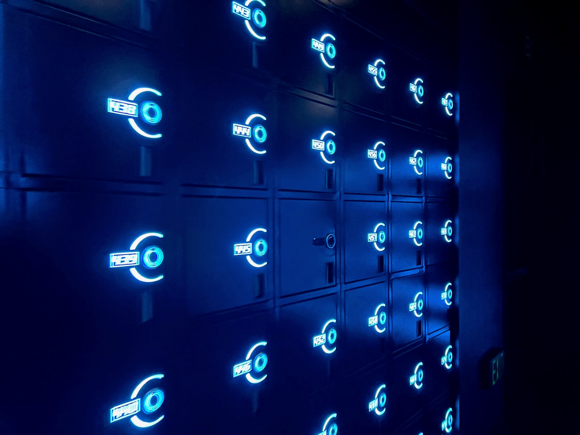 All about Disney World lockers (cost, locations) WDW Prep School