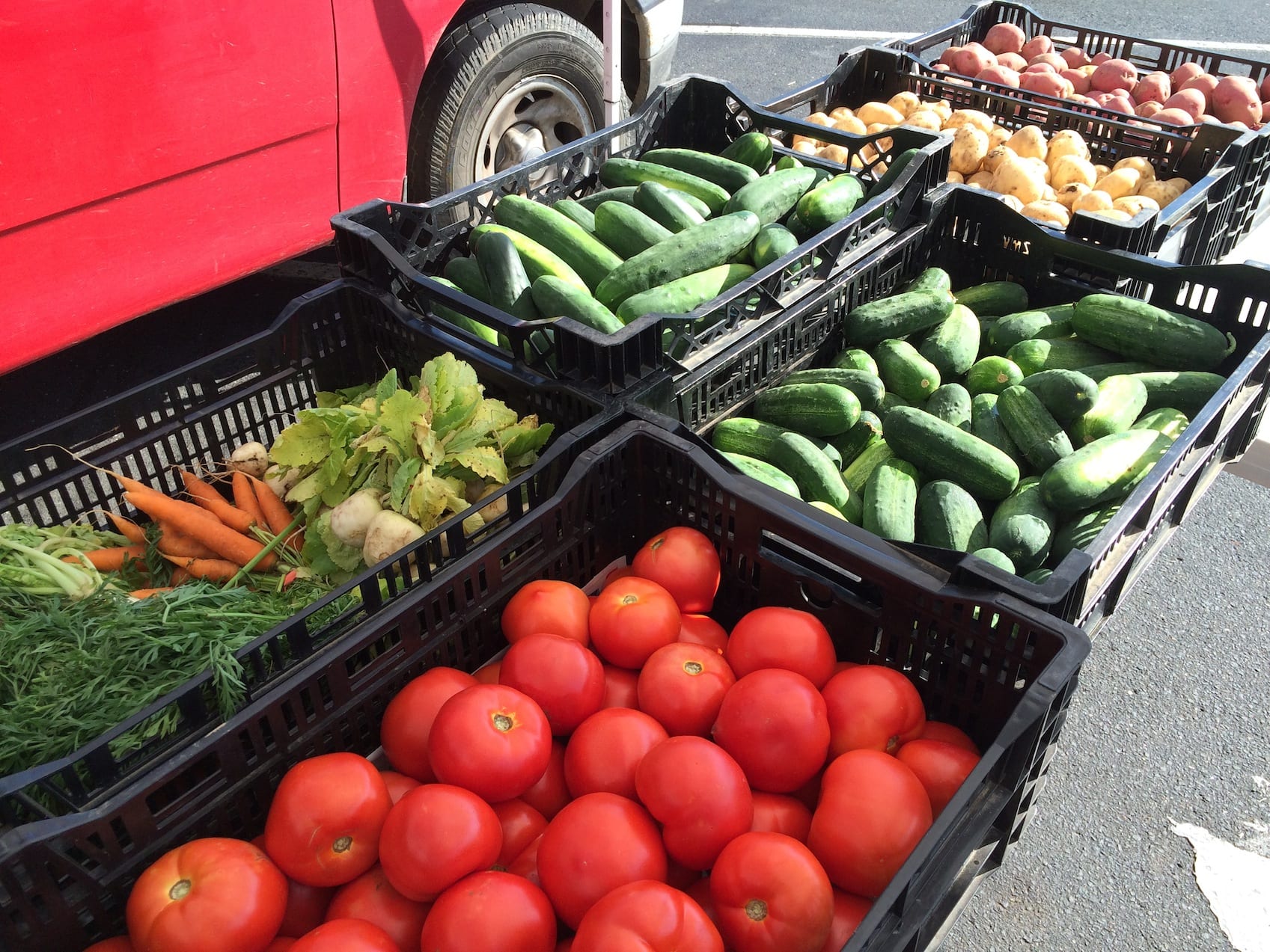 Farmers' Market at Corner Returns to West Hartford WeHa
