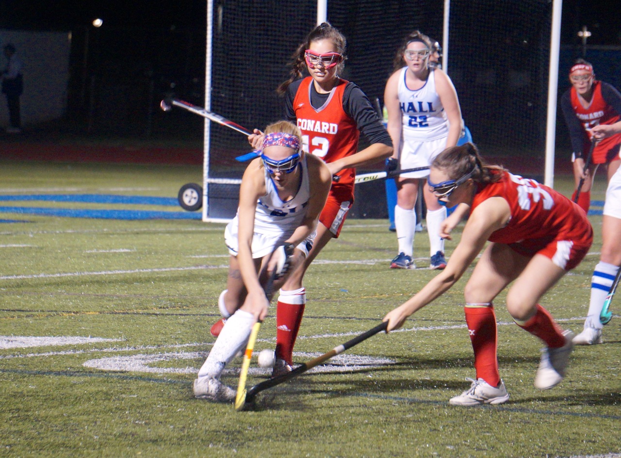 Hall Field Hockey Defeats Conard in CIAC Class L Tournament WeHa
