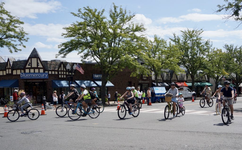 Bike West Hartford to Host 'Slow Roll' in Place of Center Streets this Year WeHa West