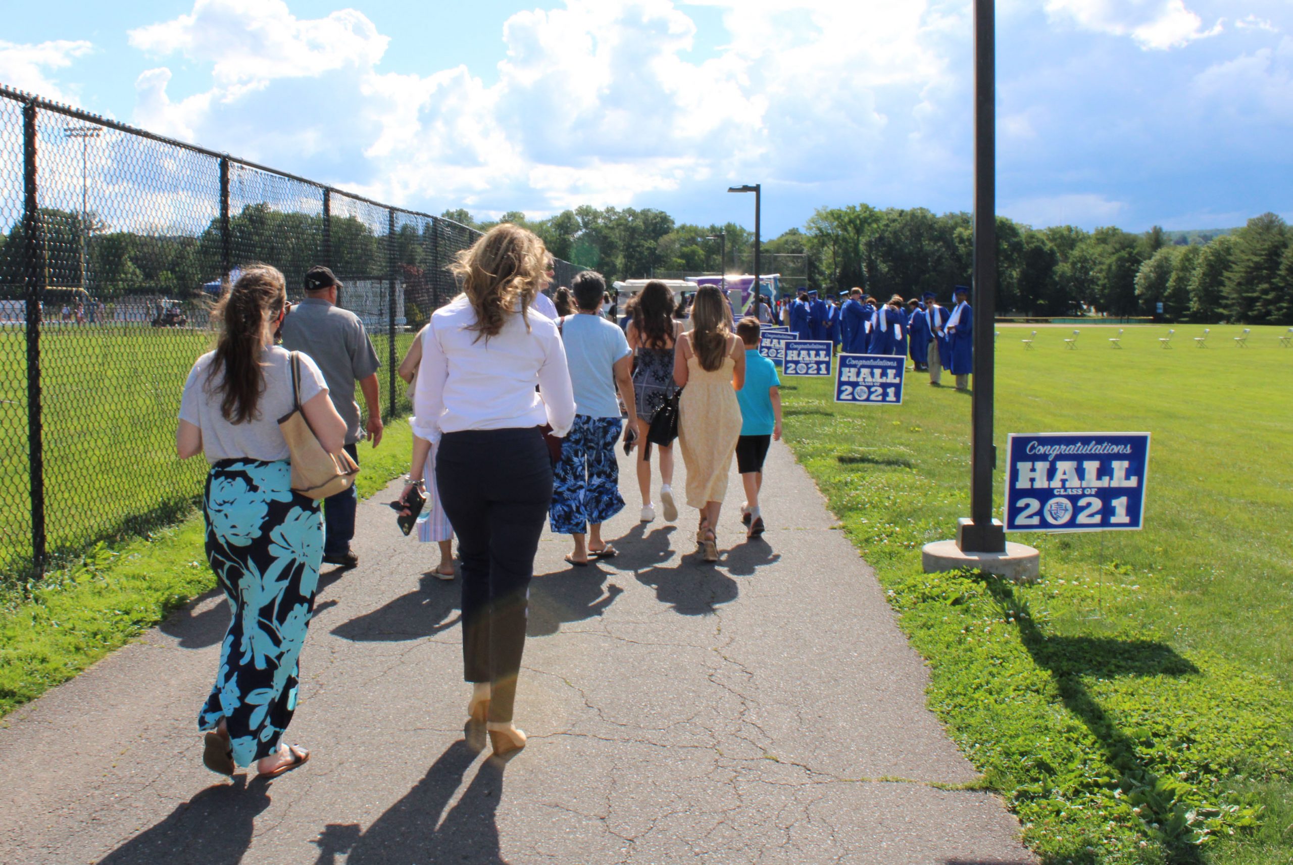 People Walking In_1337 WeHa West Hartford News